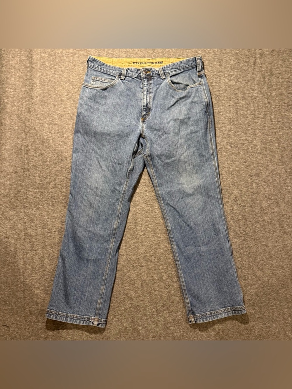 Duluth Trading Flex Ballroom Jeans Mens 38x30 blue Relaxed Fit Stretch Durable